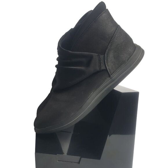 Clarks Cloudsteppers Women's Black Breeze Dusk Ankle Boots Size 9 - Picture 4 of 9